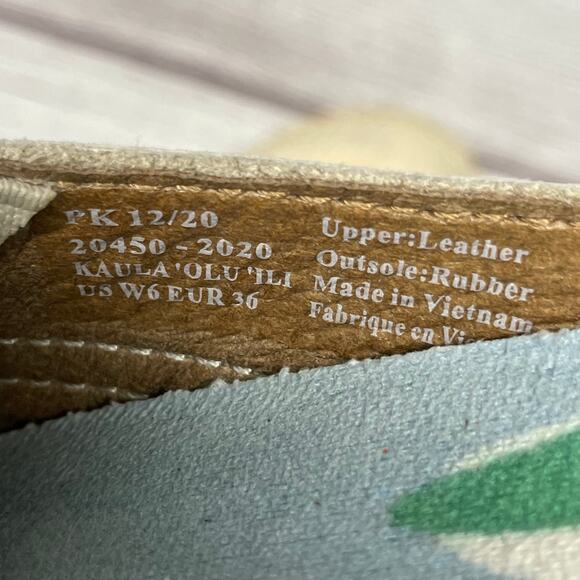 OluKai Cream Flats with Woven Detailing - Picture 11 of 13